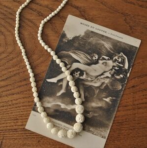 Vintage 1930s Celluloid Necklace